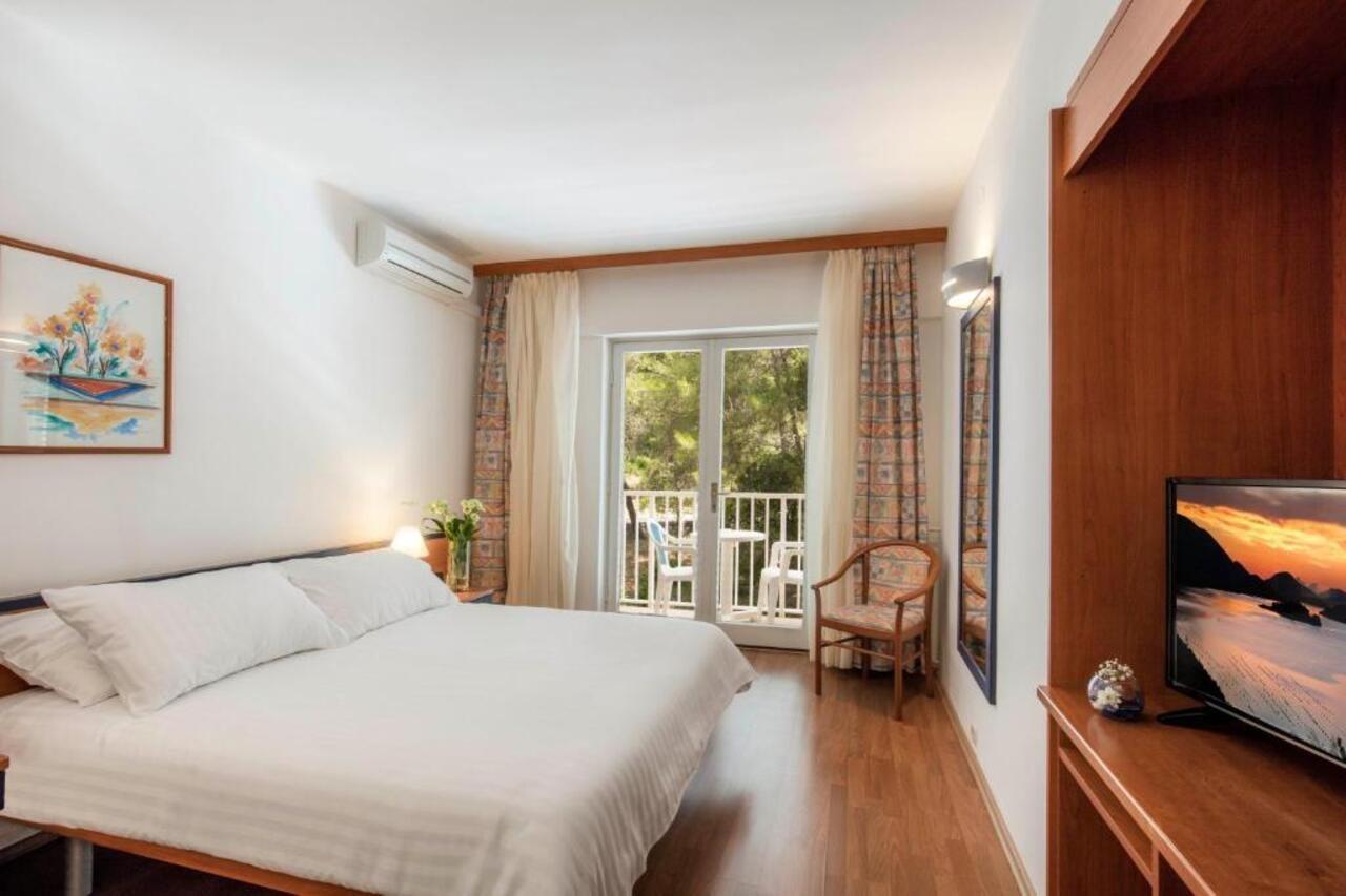 אורביץ Orsan Maradiso Hotel By Aminess מראה חיצוני תמונה
